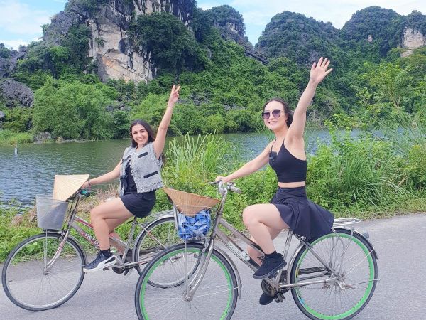 www.funnytravel.vn