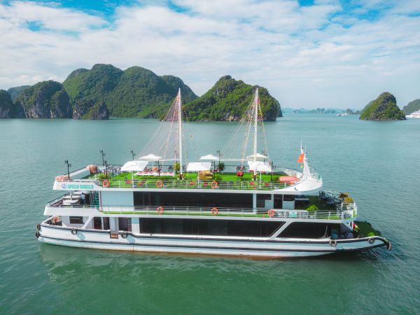 www.funnytravel.vn