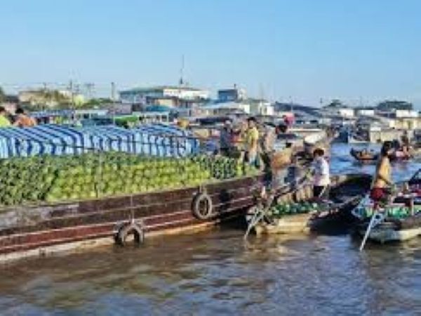 www.funnytravel.vn