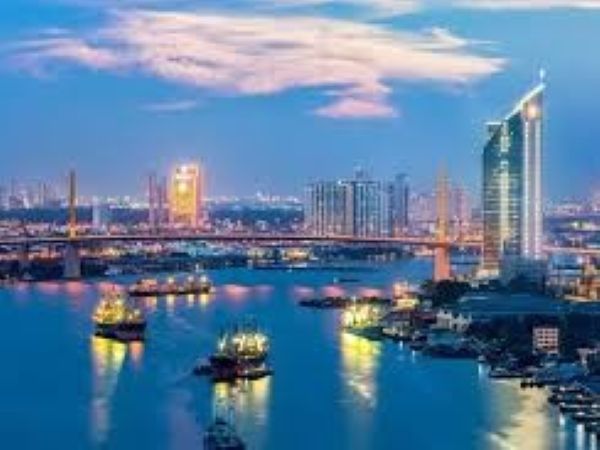 www.funnytravel.vn